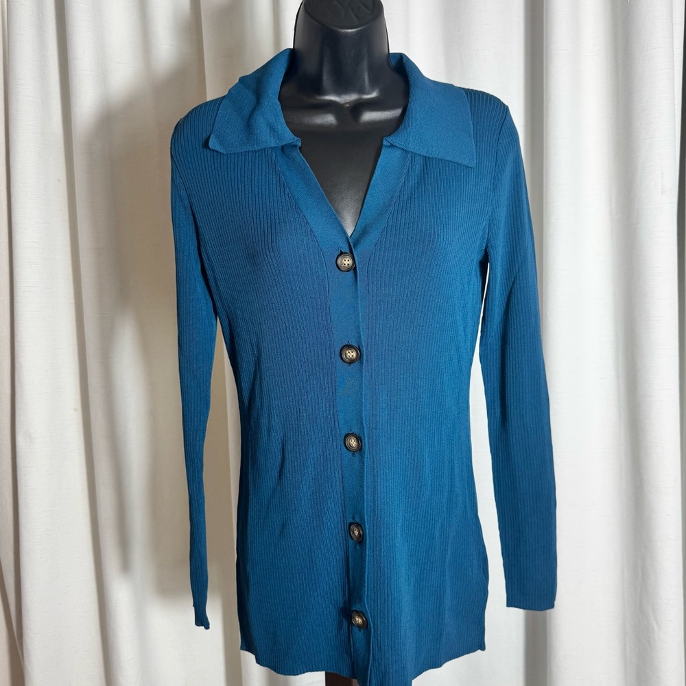 Teal Button-Up Ribbed Women Top - Picture 4 of 10